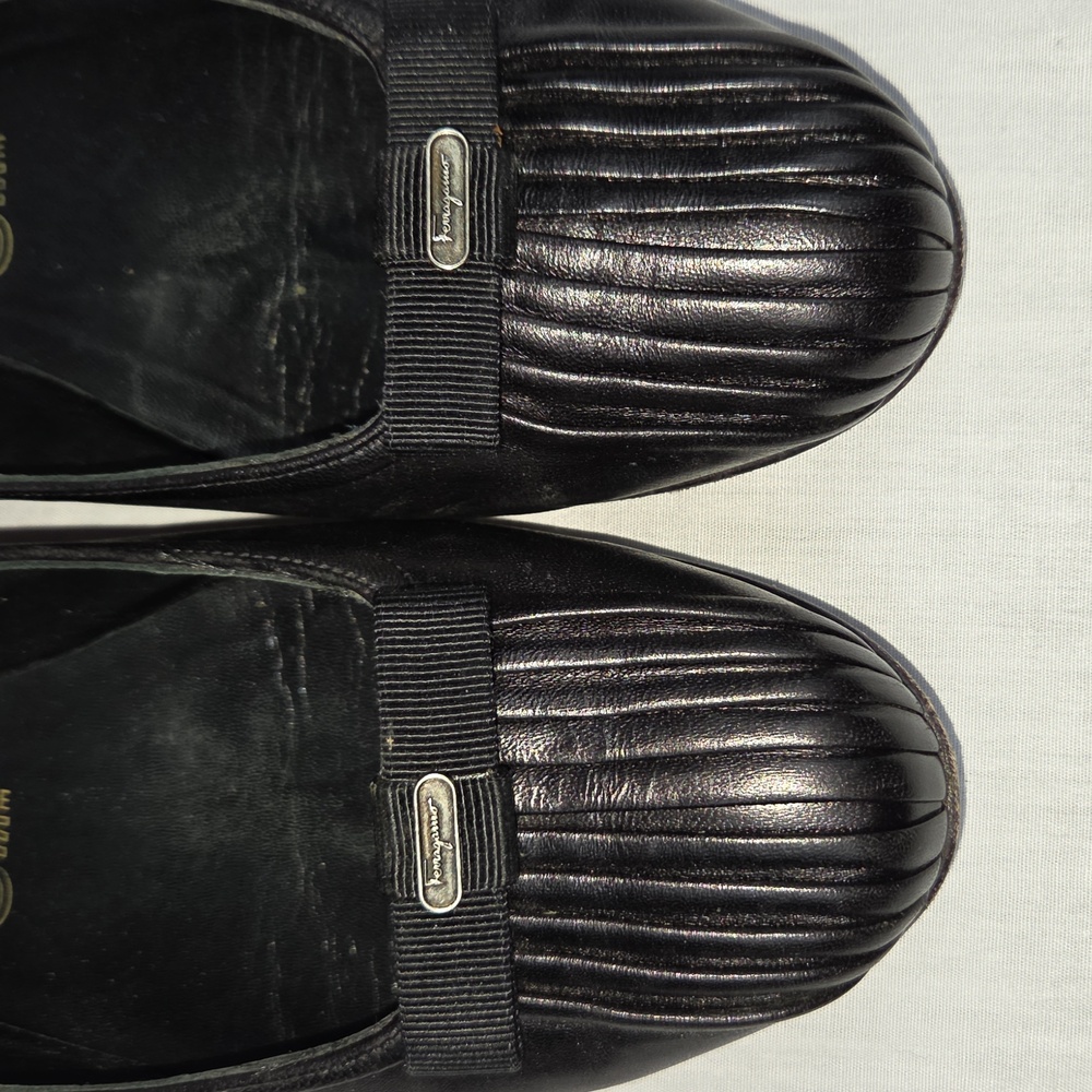 Salvatore Ferragamo Women's Black Leather Loafer Flats 8.5 8 1/2